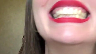 Wide Mouth Candy Crush Swallow