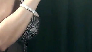 Cougar smoking buxom lady gives mind-numbing blow job
