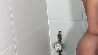 Lick Lesbian Girls Pee!