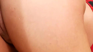 Sexy MILF London Rose Gets a BBC Load on Her Tits!