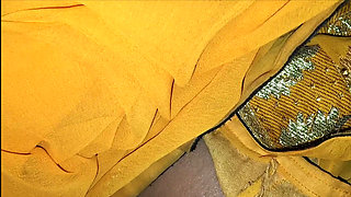 My hot girlfriend My hot girlfriend She said "Baby choddo mujhe" in hindi