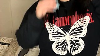 Natural brunette solo toying