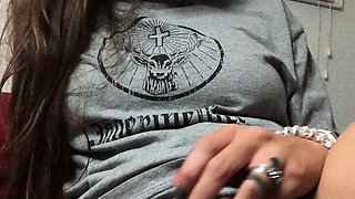 Cute amateur webcam teen girl toying pussy on webcam