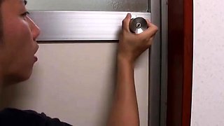 Very Beauty Sisters And River Crossed Night Crawling