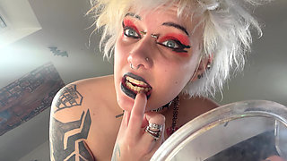 Glitterqueen1999 Mouth Tour with Mirror Black Lipstick