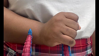 It's TOO Small So I Have To Use 1 HAND!