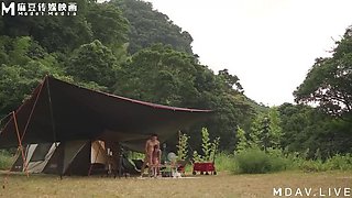 Big Ass Camping Battle - Asian Beauties Su Nian Jin & Mo Xi Ci Get Wild First Day