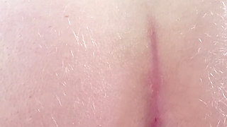 Amateur First Timer Bouncing on My Knees & Playing with My Hole