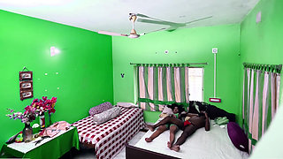 Hotel room ka video hua leak  ke sath ka