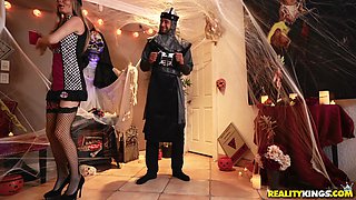 Fruity bimbo emotional sex video