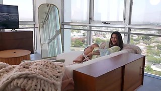 Super-naughty punk roomy wants me to smash her before her gigantic rendezvous - Luna Baby x Lev Lieben