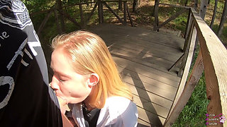 Couple Was Caught by a Passer-by and Asked Her to Film Their Outdoor Oral Sex