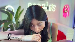 Sexy Little Brunette Teen Cutie: Petite Teen gets stretched