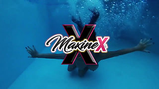 Maxine X, Nadia White Steamy Slut Dildo Sex In Hot Tub
