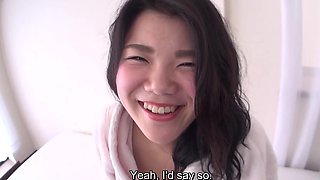 Japanese babe is getting measured after the intereview