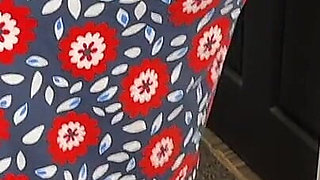 Vgq27 Aunty Sandra Stripping After a Night Out