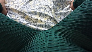 Stepdaughter remembers her stepfather, wakes up horny and plays with her pussy while watching porn